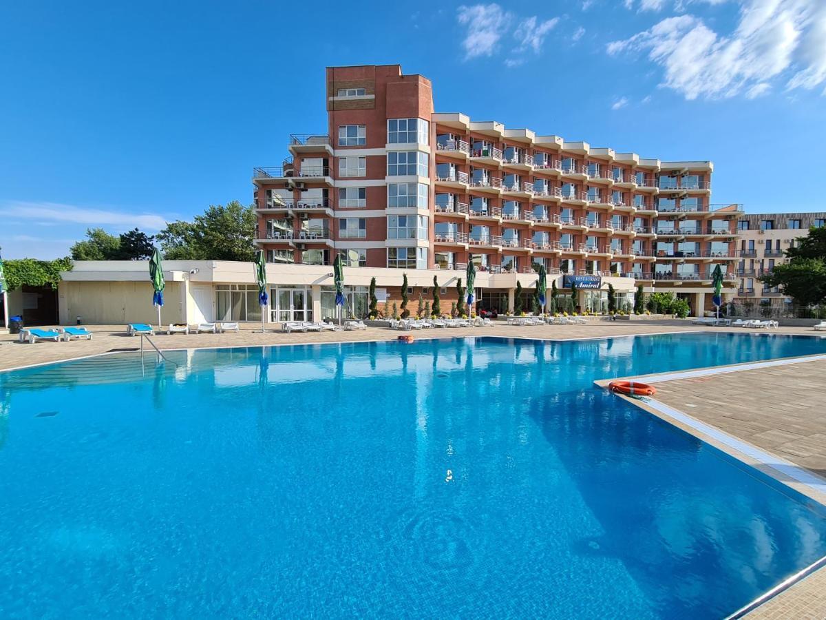 Hotel Amiral مامايا المظهر الخارجي الصورة